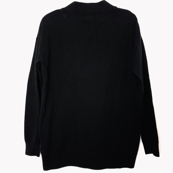GAP | V-Neck Black Sweater - Picture 3 of 7